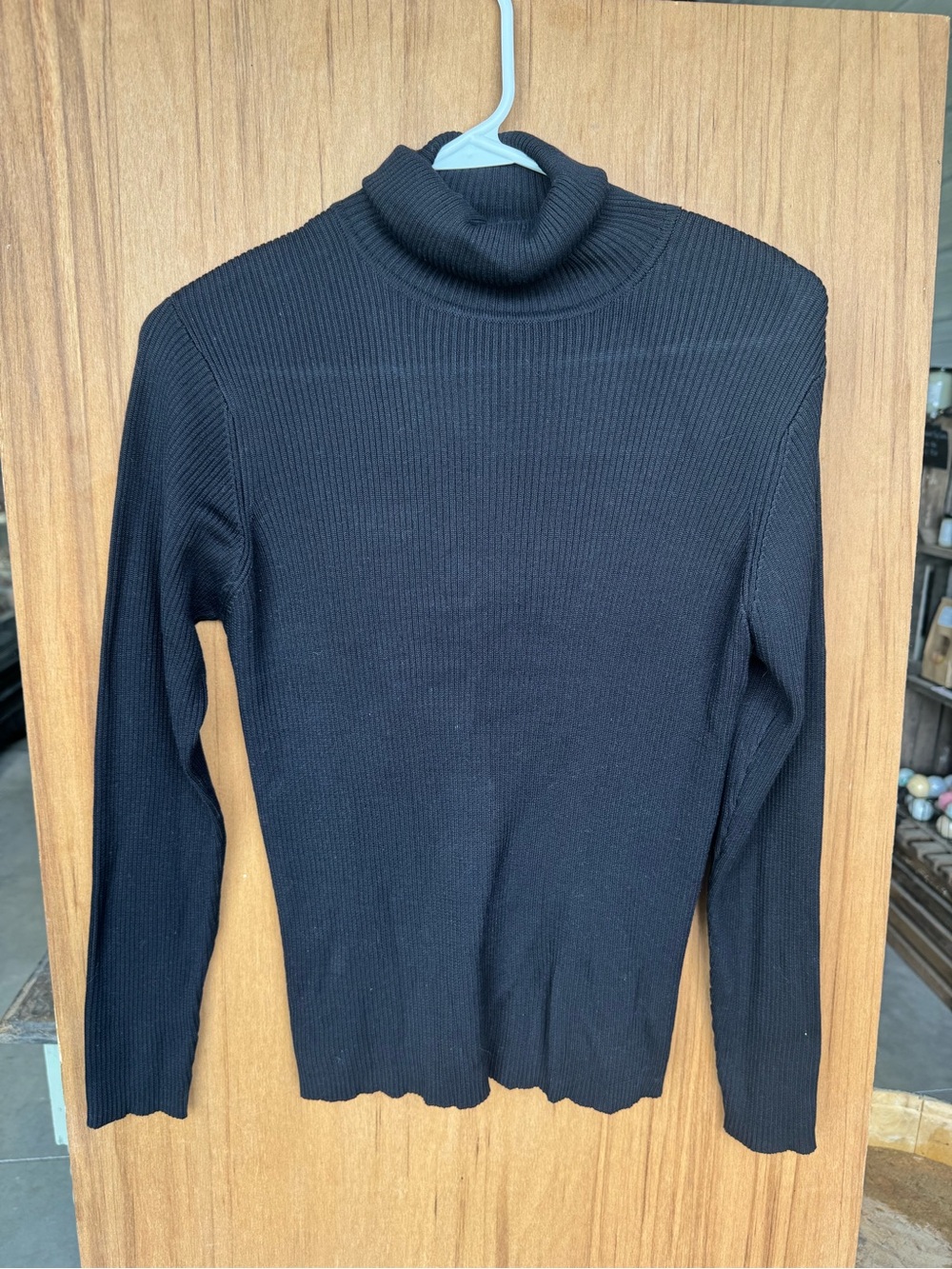 Orvis Women’s XS 100% Silk Black Ribbed Turtleneck Sweater Long Sleeve Classic